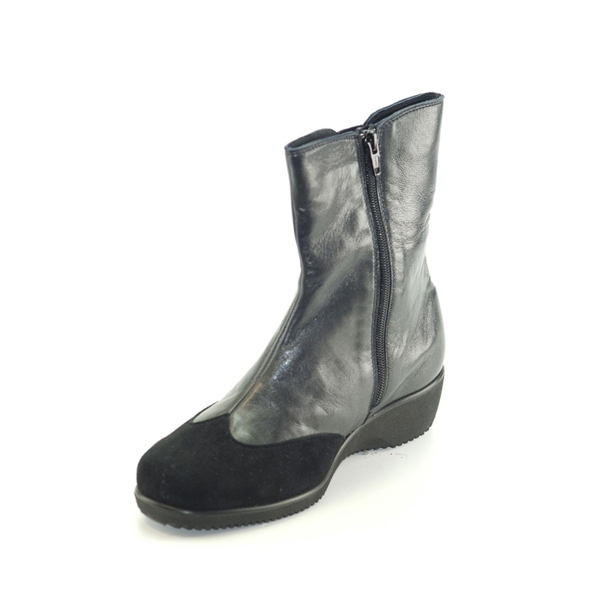 H 8035 Nero - Scarpa comoda ed elegante, vera pelle e camoscio